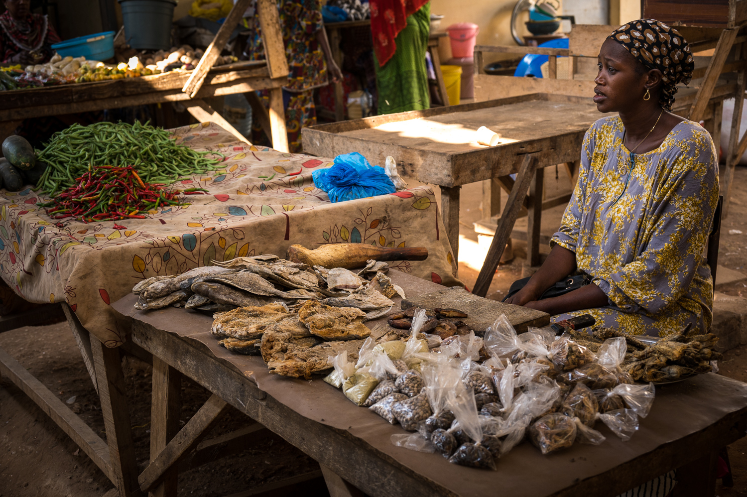 Vendeuse de poisson au marché de La Somone