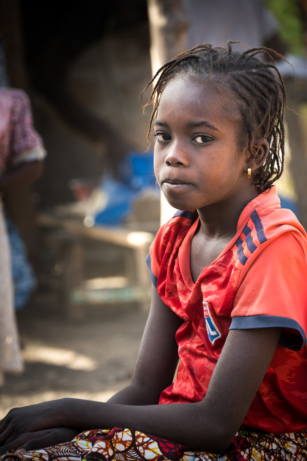 Enfant dans le village de Sipo